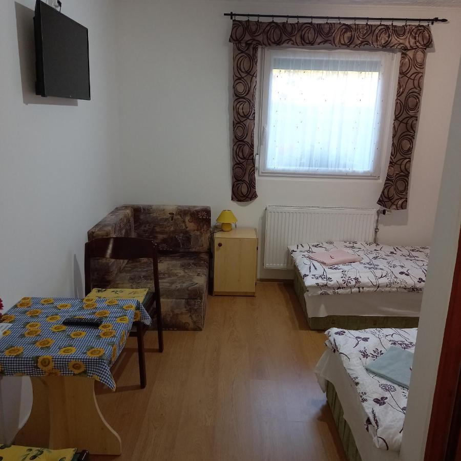 Jucus Vendeghaz Hotel Zalahalap Luaran gambar