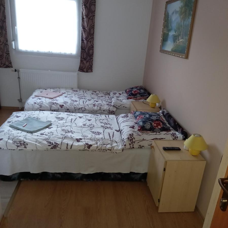 Jucus Vendeghaz Hotel Zalahalap Luaran gambar
